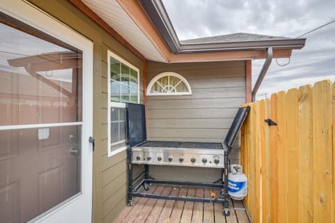 Cozy Oklahoma City Home with Deck and Gas Grill! House in Oklahoma City