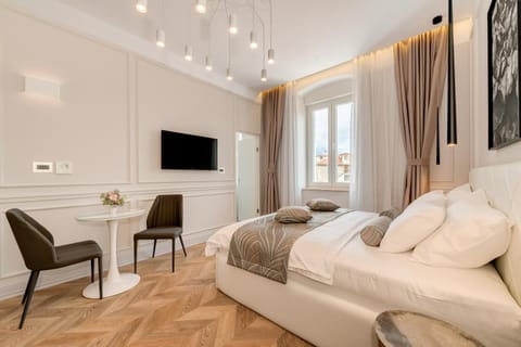 Luxury Rooms L'Avenue 2 Split Bed and Breakfast in Split