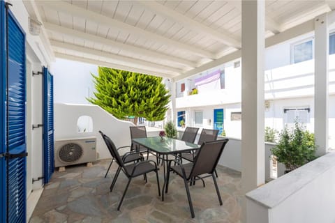 Patio, Balcony/Terrace