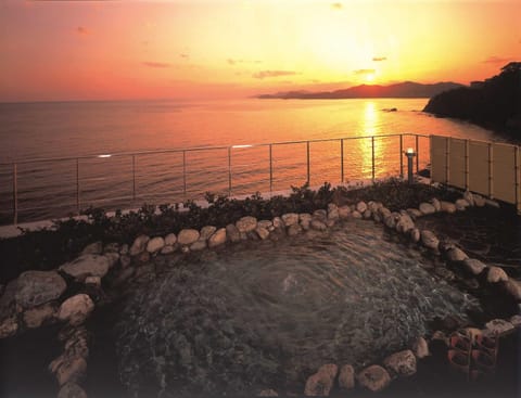 Open Air Bath