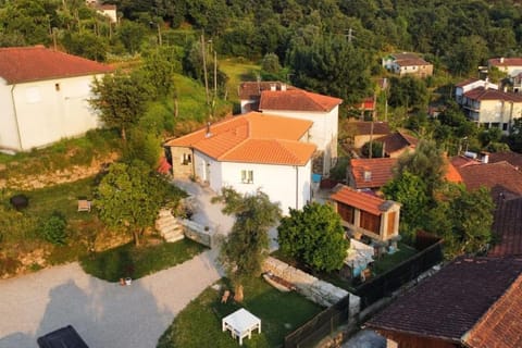 Property building, Day, Neighbourhood, Natural landscape, Bird's eye view, View (from property/room)