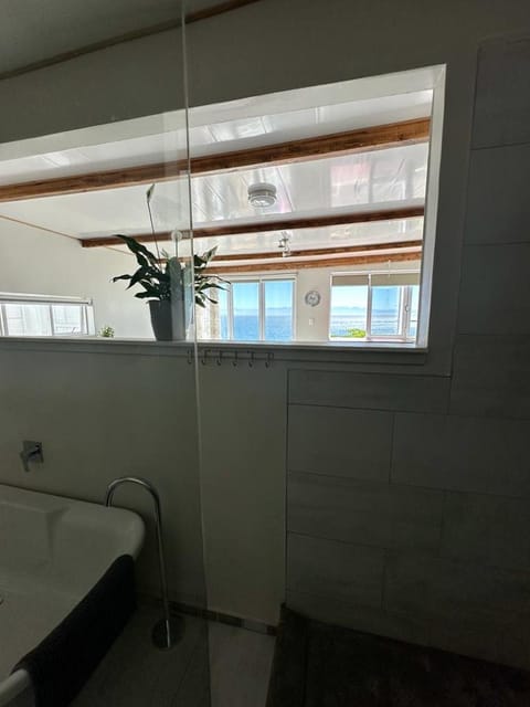 Blue Bay Studio Bayview Bed and Breakfast in Cape Town