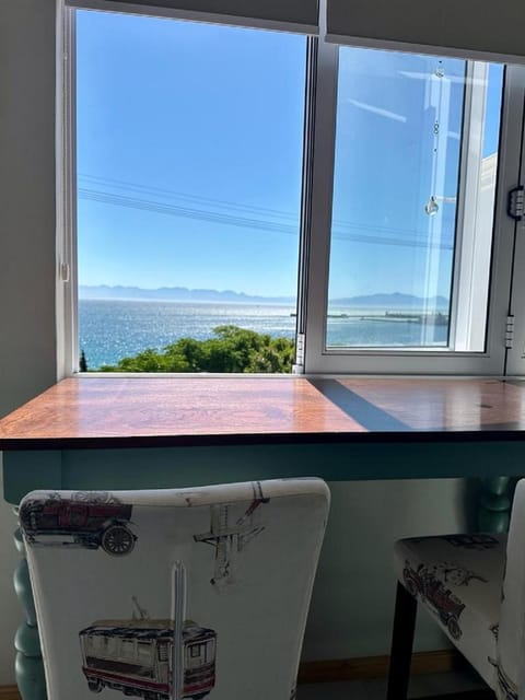 Blue Bay Studio Bayview Bed and Breakfast in Cape Town