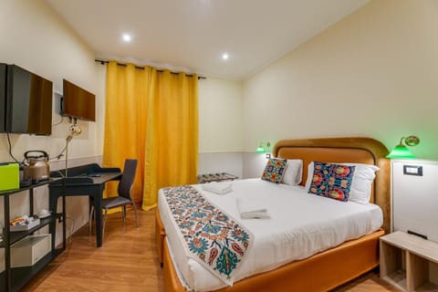 Bed, Bedroom, locker, oven, air conditioner