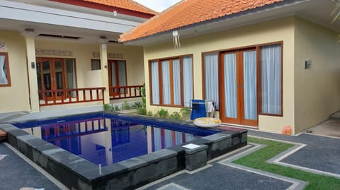 Property building, Pool view, Swimming pool
