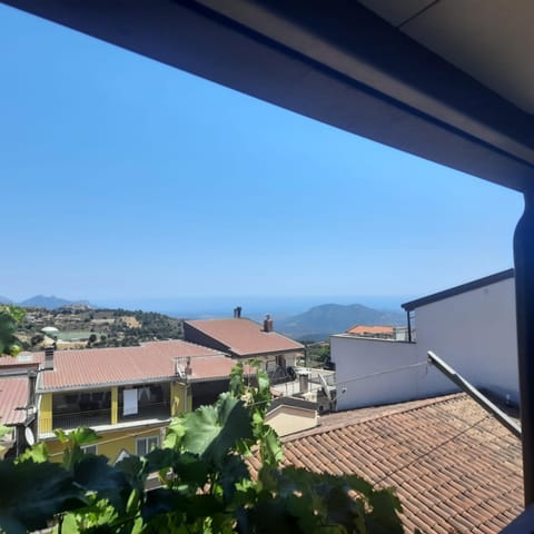 Neighbourhood, Balcony/Terrace, City view, Sea view, Street view