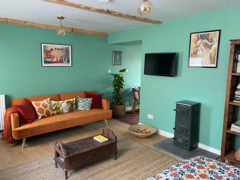 The Old Chair Workshop House in Main Street