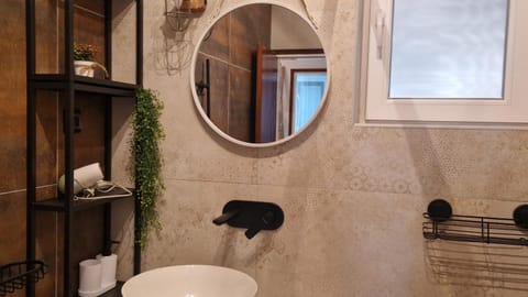 Apartment Vjera Apartment in Tisno