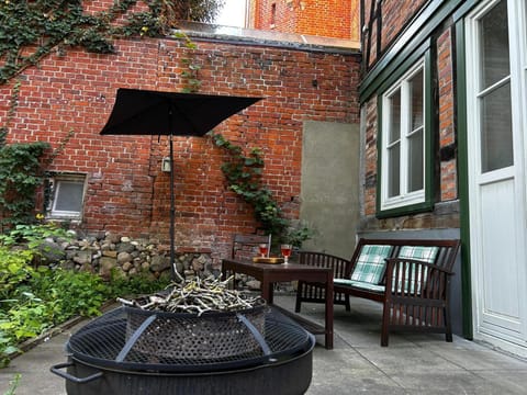 Unterkunft direkt an der Schelfkirche Apartment in Schwerin