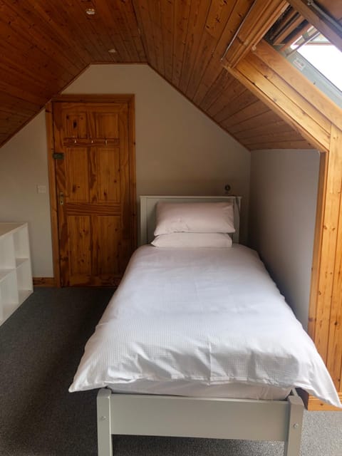 Lough Aduff Lodge 5 minutes from Carrick on Shannon Apartment in Longford