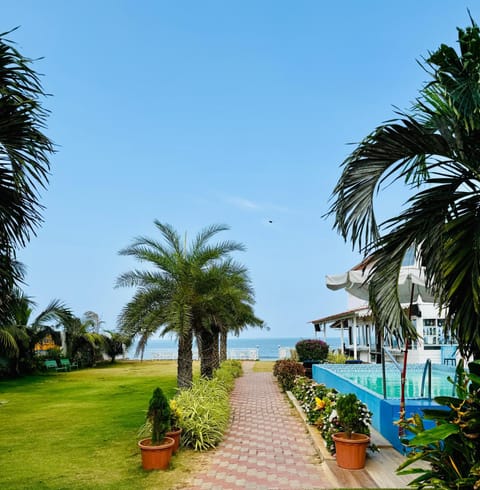 Day, Natural landscape, Pool view, Swimming pool