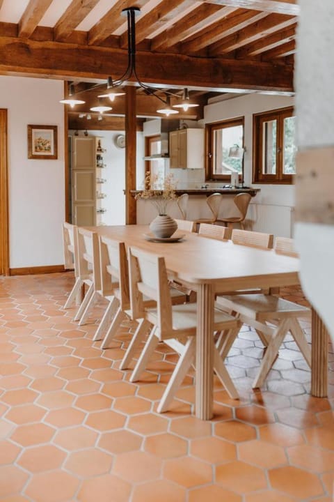 Home Suite Home avec Piscine centre Deauville 5BR/10P Apartment in Deauville