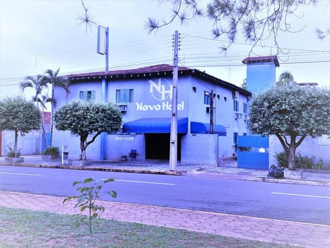 Property building, Day