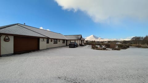 Property building, Day, Natural landscape, Winter