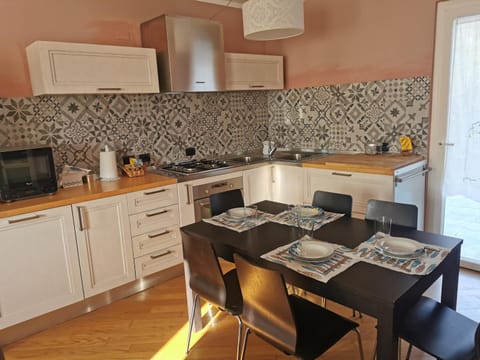 Appartamento IL PINO 19 Apartment in Liguria