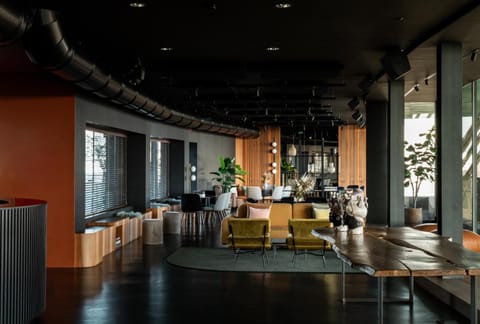 Meeting/conference room