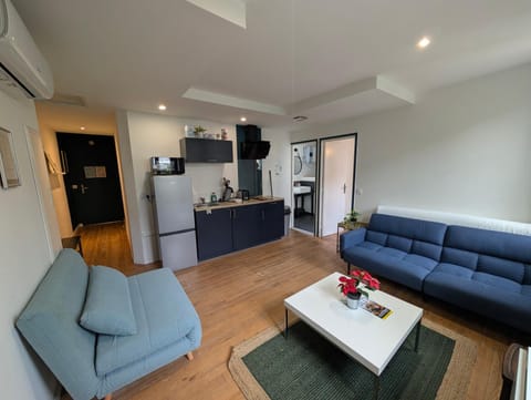 Living room, kitchen