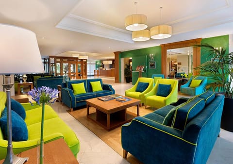 Communal lounge/ TV room, Lobby or reception