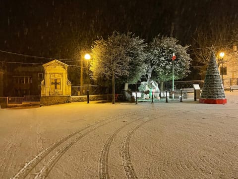 PIAZZETTA DEL FORNO GRAZIOSO BILOCALE ad ASSERGI Apartment in Abruzzo