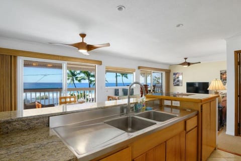 Kitchen or kitchenette, kitchen