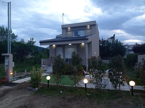 Art Villa House in Decentralized Administration of Macedonia and Thrace