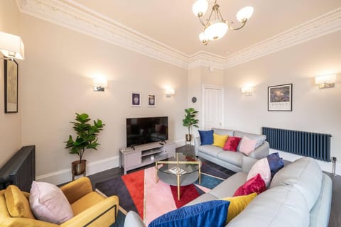 Communal lounge/ TV room, Living room