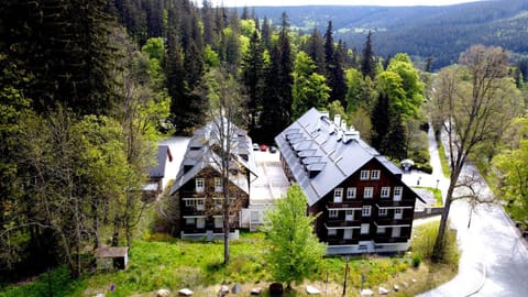 Property building, Bird's eye view
