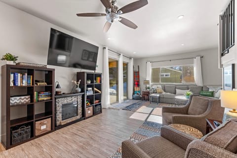 Fun Amok by Casago McCall - Donerightmanagement House in McCall