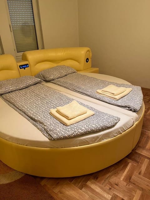 Apartment Alpi Apartment in Montenegro