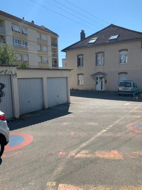 Le Comtois, studio au calme proche de la gare Apartment in Besançon