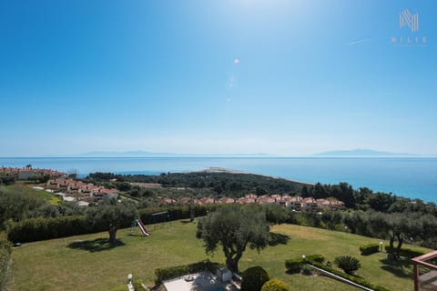 Garden view, Sea view