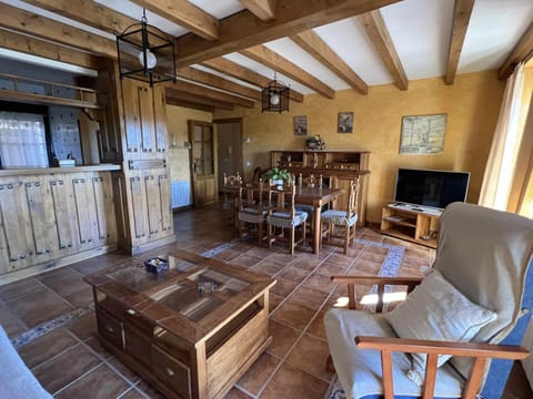 Communal lounge/ TV room, Living room