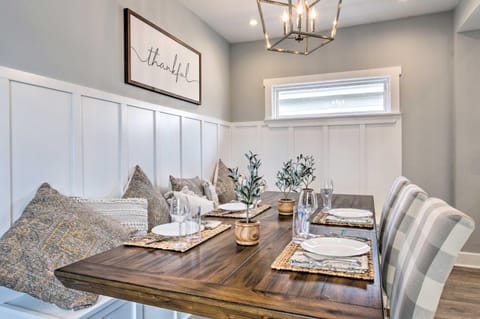 Family-Friendly Home Near Noblesville Square! House in Noblesville