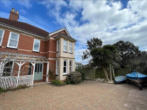 Hedgebank Bed and Breakfast in Exmouth