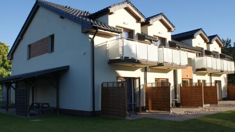 Property building, Balcony/Terrace