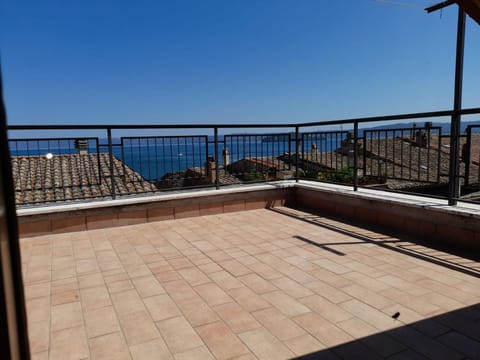 Natural landscape, View (from property/room), Balcony/Terrace