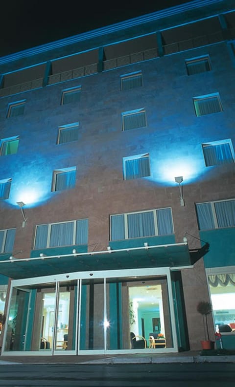 Facade/entrance, Facade/entrance