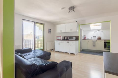 Lovely spacious 3room LOFT UNDER ROOF-100m2-TouristArea Apartment in Carinthia, Austria