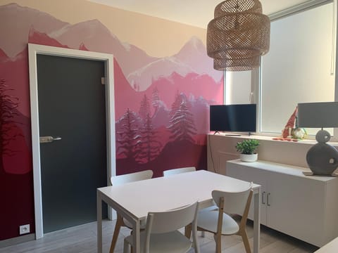 Living room, Dining area, kitchen