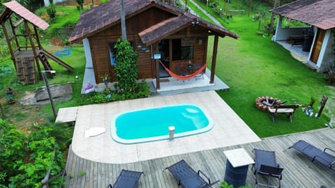 Property building, Landmark view, Swimming pool