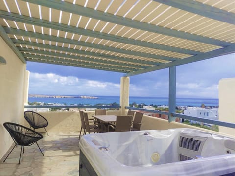 Hot Tub, Balcony/Terrace, Sea view