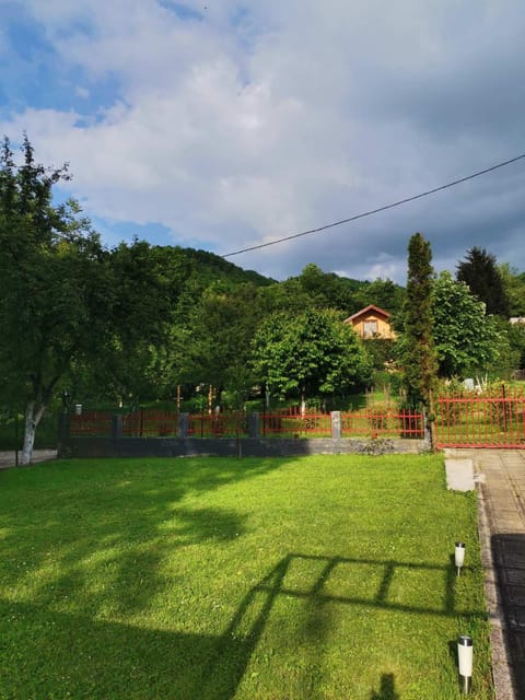 Relax house House in Federation of Bosnia and Herzegovina