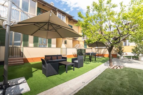 Property building, Patio, Garden