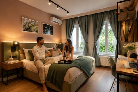 Bed, Bedroom