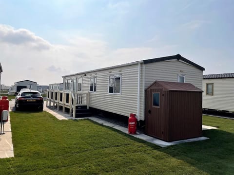 bracken lodge Campground/
RV Resort in Chapel Saint Leonards