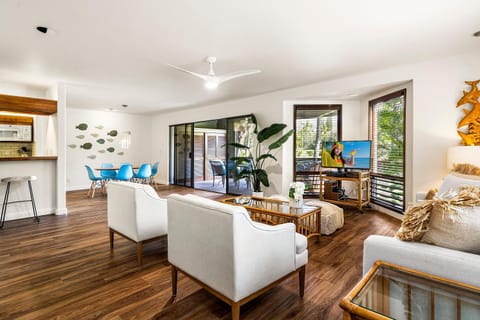 Kanaloa at Kona 1302 Apartment in South Kona