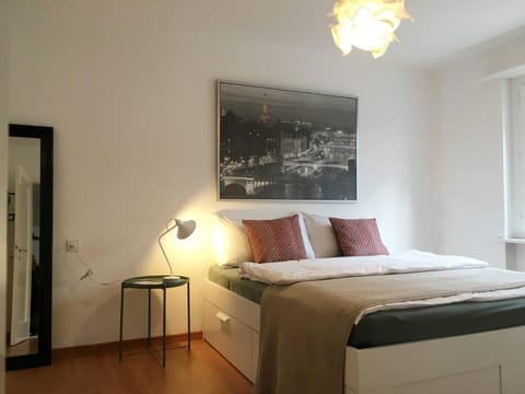 2 rooms with balcony, central, quiet location Apartment in St. Gallen