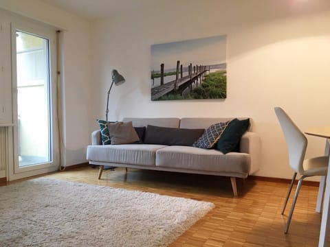 2 rooms with balcony, central, quiet location Apartment in St. Gallen