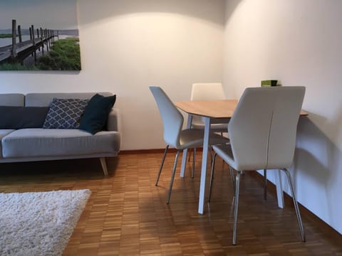 2 rooms with balcony, central, quiet location Apartment in St. Gallen