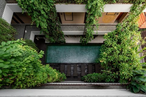 Property building, Swimming pool
